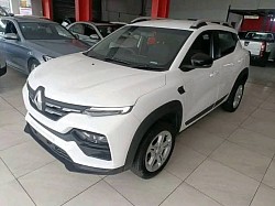 2022 RENAULT KIGER 1.0 ZEN ENERGY AUTO(30000KMS)  R150 000  IMMACULATE CONDITION, ACCIDENT FREE, ONE OWNER, FULL SERVICE HISTORY   IN-HOUSE FINANCE AVAILABLE   WE ACCEPT ALL APLICANTS BASED ON THE AFFORDABILITY AND DEPOSIT   FOR INQUIRIES DELIVERY NATIONWIDE.